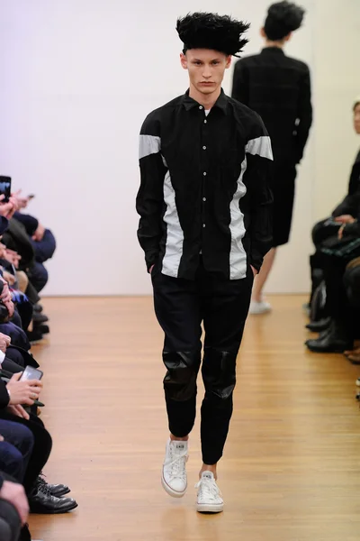 Look 38